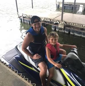 Meet your Posher, Russell